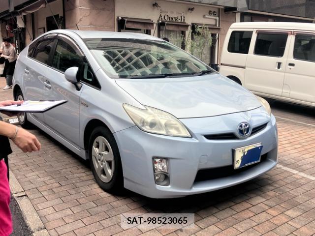 Toyota PRIUS 2011-10 8814352-0