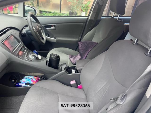 Toyota PRIUS 2011-10 8814352-7