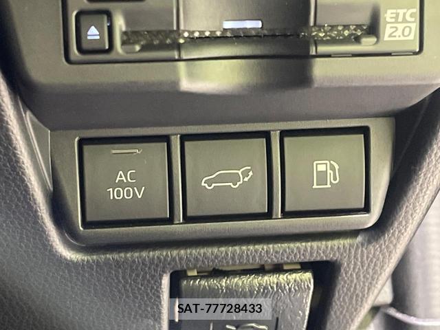 Toyota PRIUS 2023-07 8814391-6