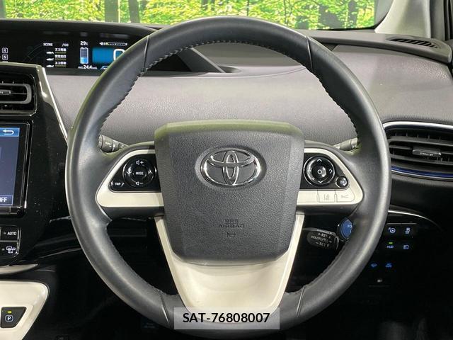 Toyota PRIUS 2016-07 8814406-10