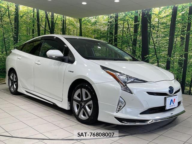 Toyota PRIUS 2016-07 8814406-15