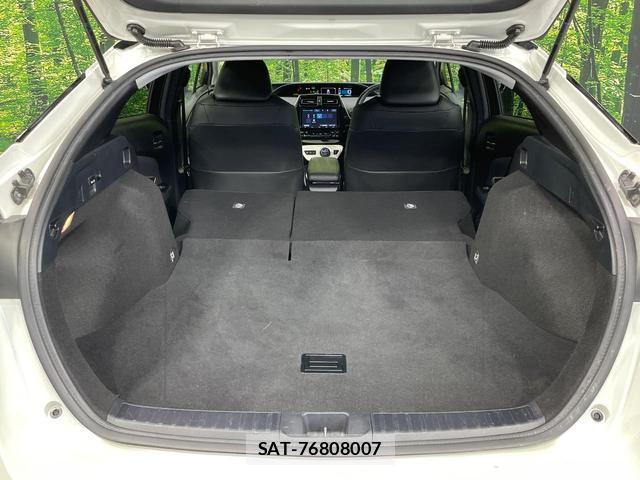 Toyota PRIUS 2016-07 8814406-9