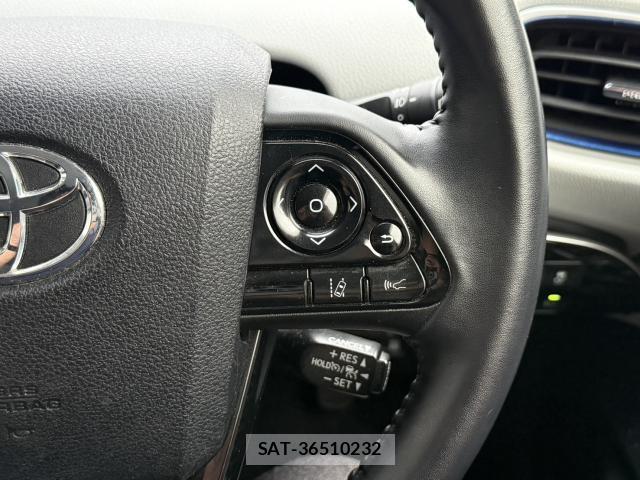 Toyota PRIUS 2020-12 8814614-16