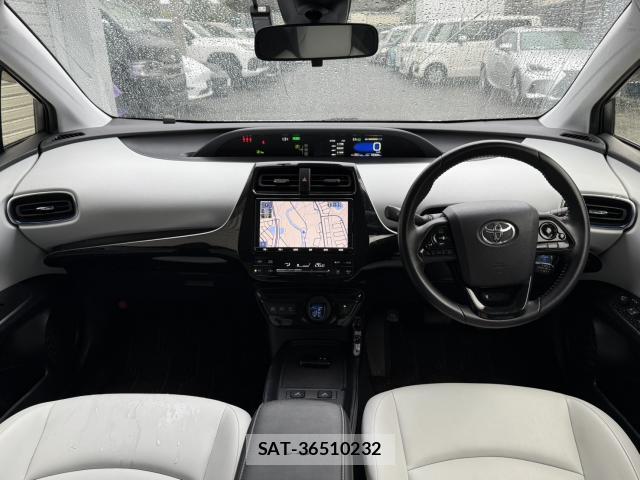 Toyota PRIUS 2020-12 8814614-2