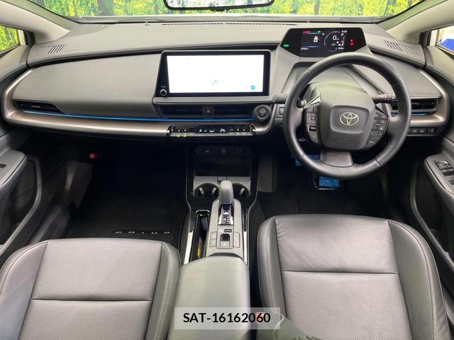 Toyota PRIUS 2024-03 8814773-1