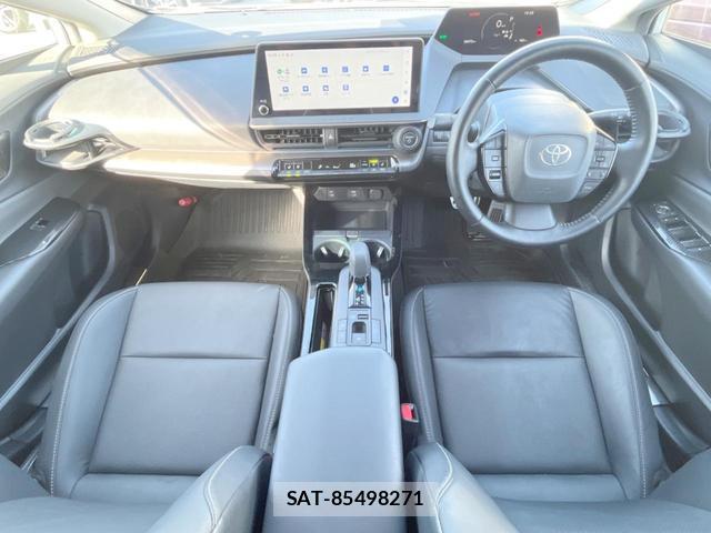 Toyota PRIUS 2023-11 8814785-1