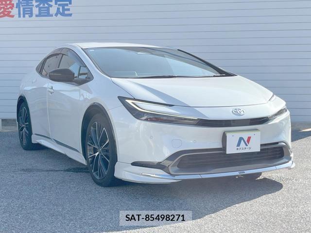 Toyota PRIUS 2023-11 8814785-16