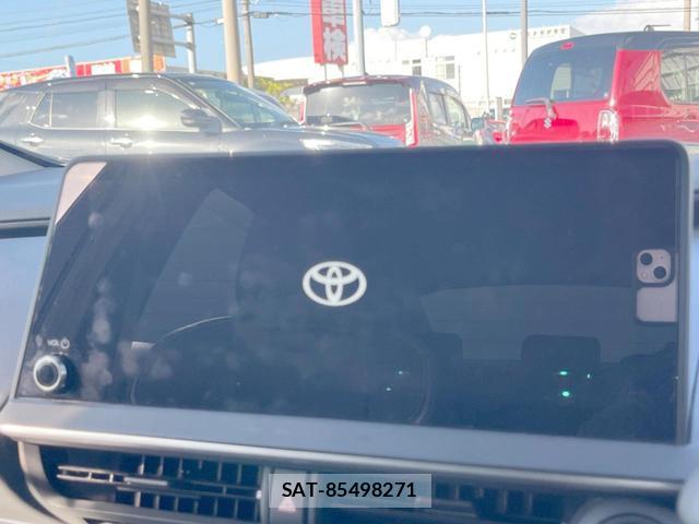 Toyota PRIUS 2023-11 8814785-4