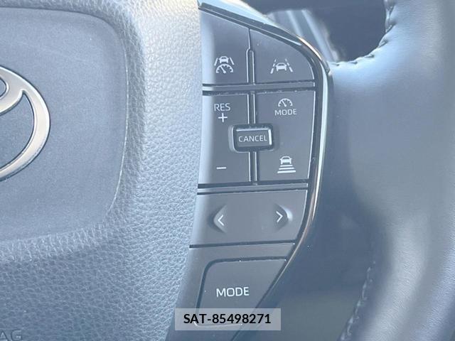 Toyota PRIUS 2023-11 8814785-6