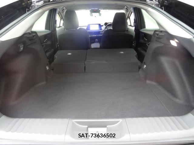 Toyota PRIUS 2023-03 8814869-4