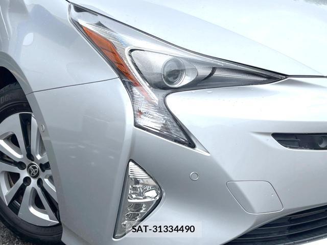 Toyota PRIUS 2016-04 8814942-11