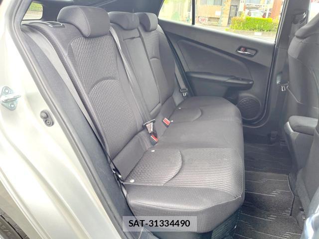 Toyota PRIUS 2016-04 8814942-8