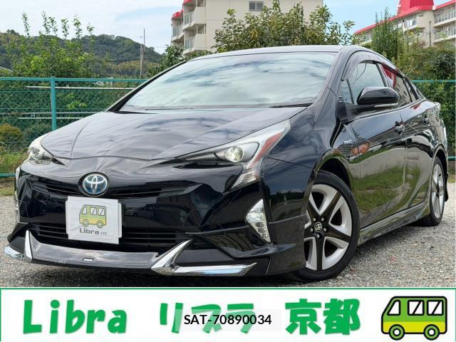 Toyota PRIUS 2017-03 8814944-12