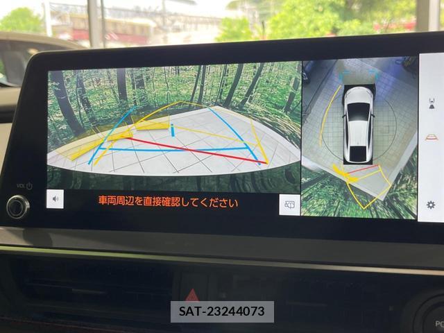 Toyota PRIUS 2023-10 8814985-3