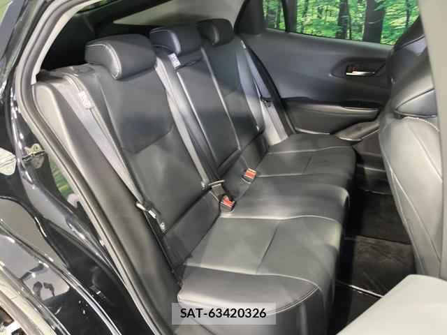 Toyota PRIUS 2025-03 8814987-8