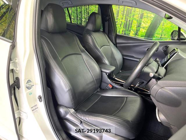 Toyota PRIUS 2018-03 8815017-9