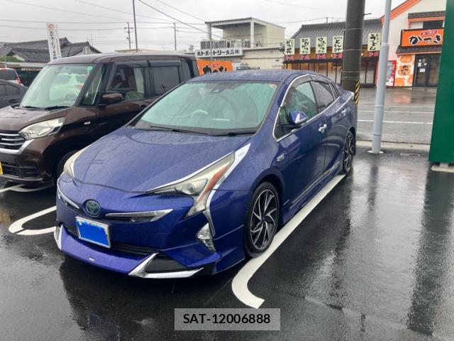 Toyota PRIUS 2016-06 8815040-0