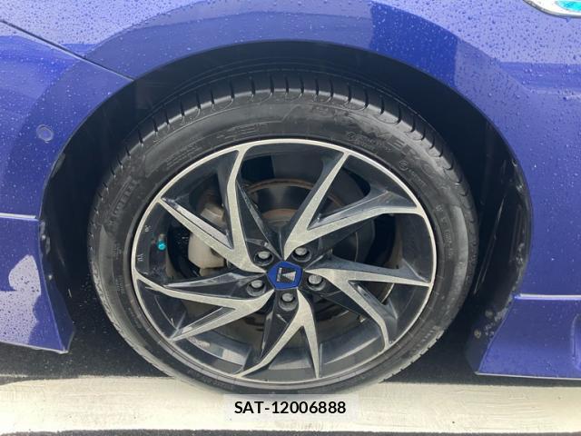 Toyota PRIUS 2016-06 8815040-5