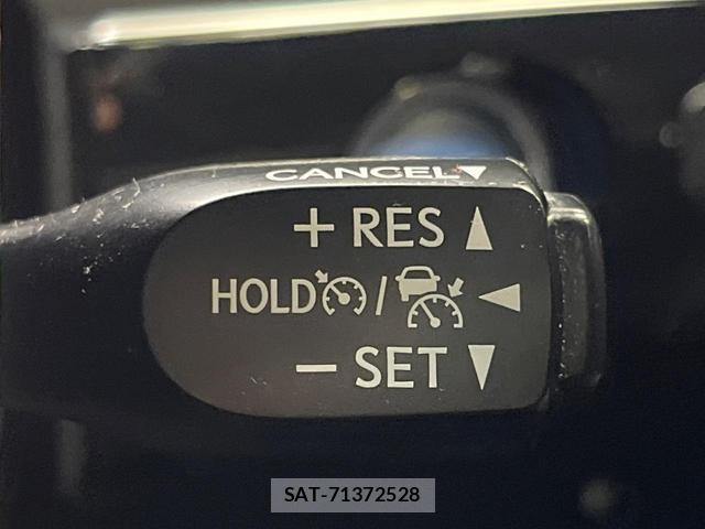 Toyota PRIUS 2016-06 8815098-4