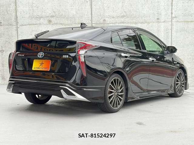 Toyota PRIUS 2016-06 8815237-3