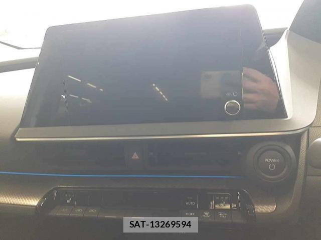 Toyota PRIUS 2025-03 8815393-3