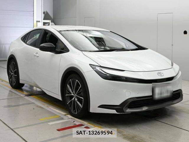 Toyota PRIUS 2025-03 8815393-7