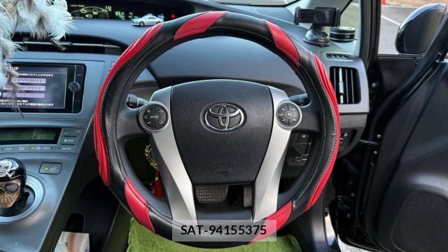 Toyota PRIUS 2012-12 8815560-14