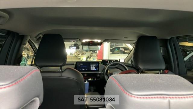 Toyota PRIUS 2024-02 8815572-15