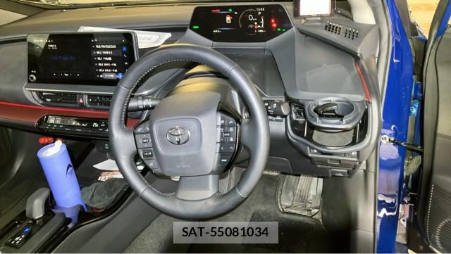 Toyota PRIUS 2024-02 8815572-16