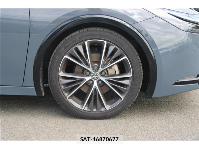 Toyota PRIUS 2023-08 8815776-18