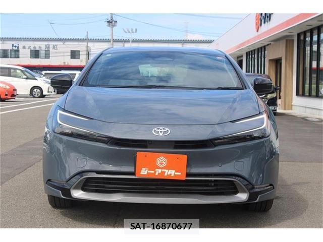 Toyota PRIUS 2023-08 8815776-7