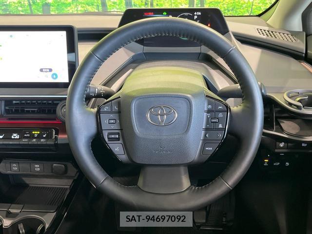 Toyota PRIUS 2025-03 8815788-10