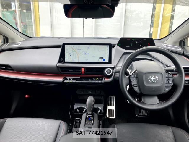 Toyota PRIUS 2023-09 8815819-3