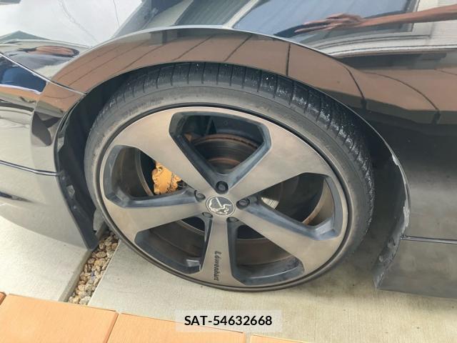 Toyota PRIUS 2016-10 8815871-11