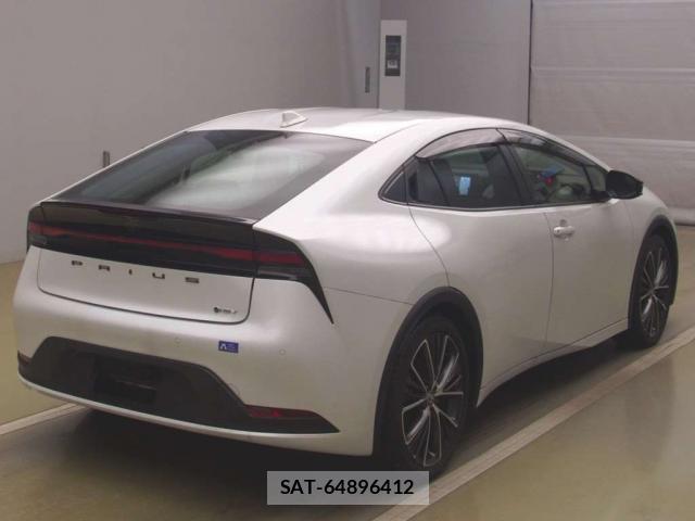 Toyota PRIUS 2023-07 8816113-11