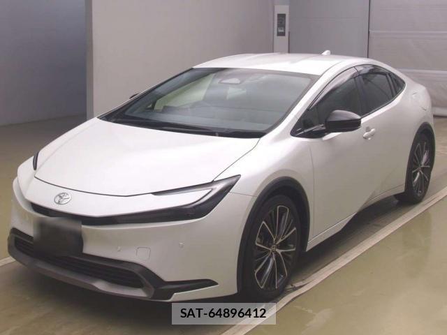 Toyota PRIUS 2023-07 8816113-12