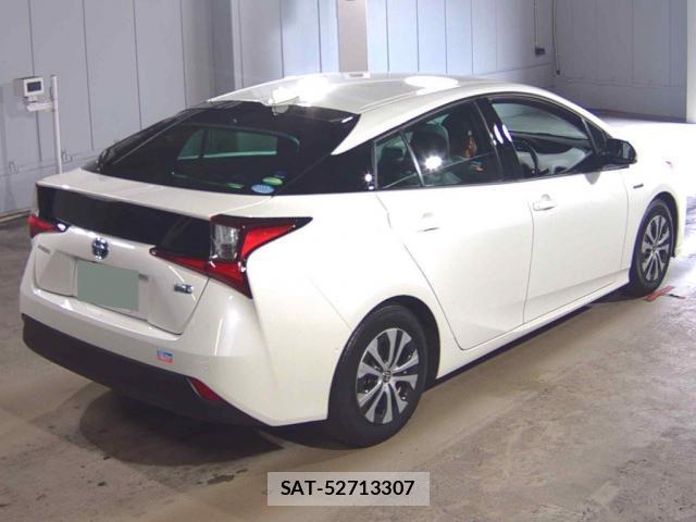 Toyota PRIUS 2019-03 8816125-1