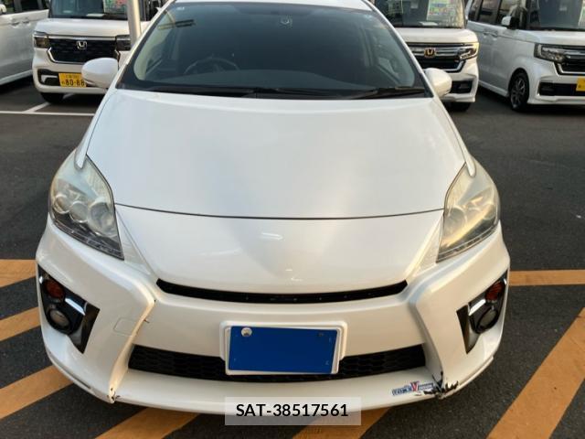 Toyota PRIUS 2011-01 8816384-0