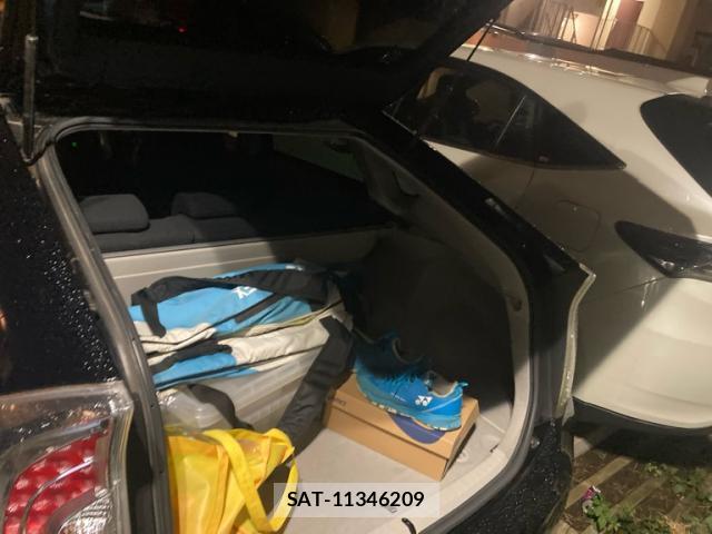 Toyota PRIUS 2014-02 8816411-7