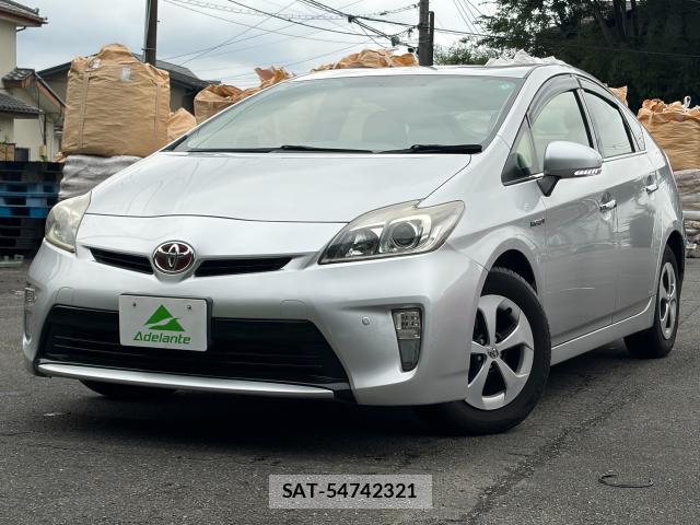 Toyota PRIUS 2015-06 8816504-0