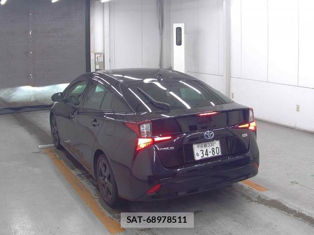 Toyota PRIUS 2022-02 8816633-1