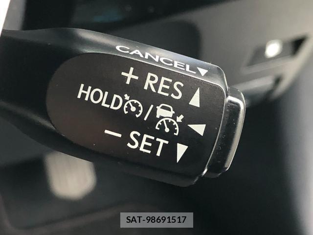 Toyota PRIUS 2016-07 8817014-14