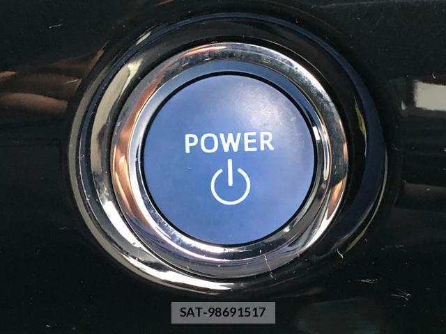 Toyota PRIUS 2016-07 8817014-16