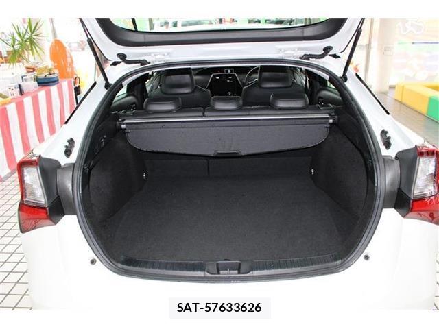 Toyota PRIUS 2020-12 8817193-3