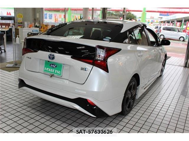 Toyota PRIUS 2020-12 8817193-4