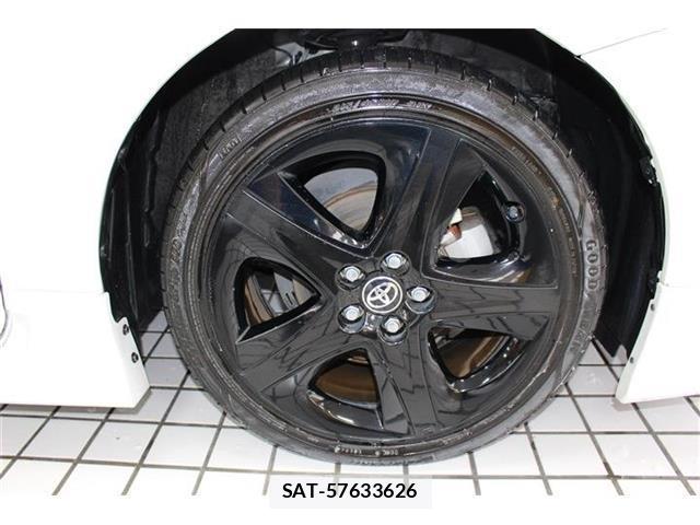 Toyota PRIUS 2020-12 8817193-8