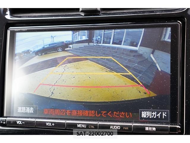 Toyota PRIUS 2017-12 8817292-6