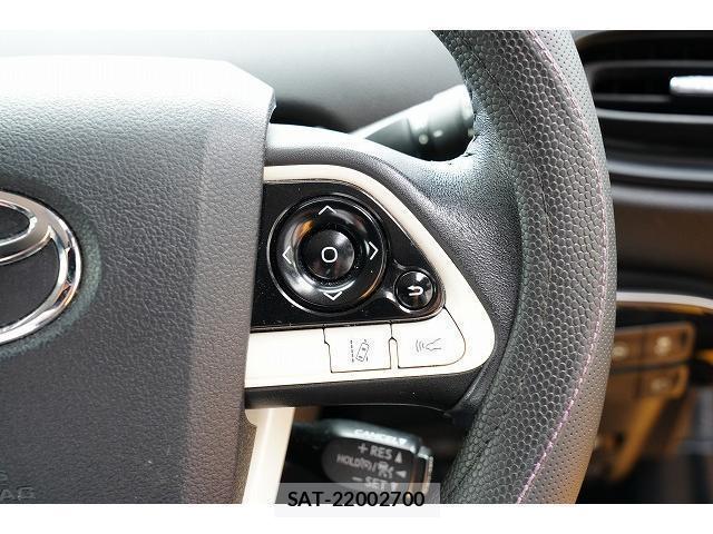 Toyota PRIUS 2017-12 8817292-9