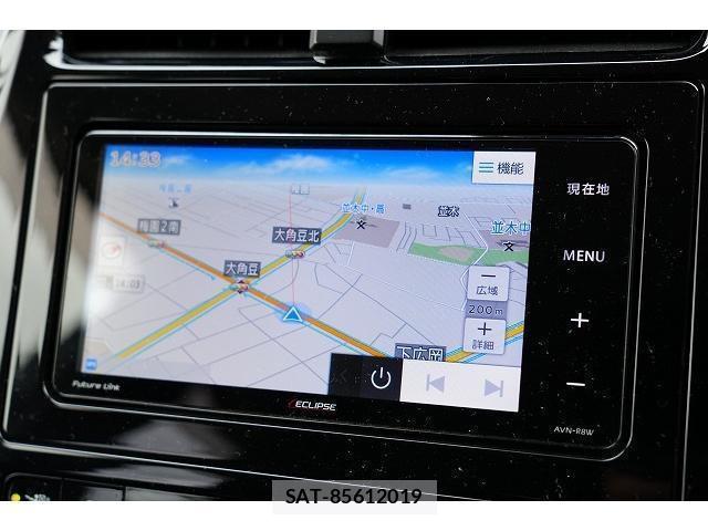 Toyota PRIUS 2018-01 8817294-13