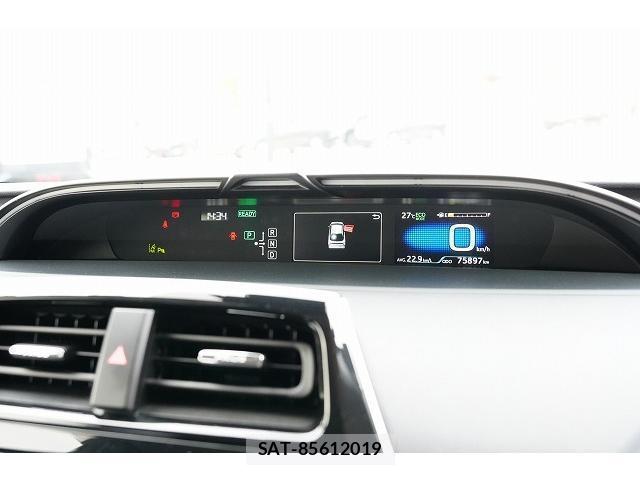 Toyota PRIUS 2018-01 8817294-9